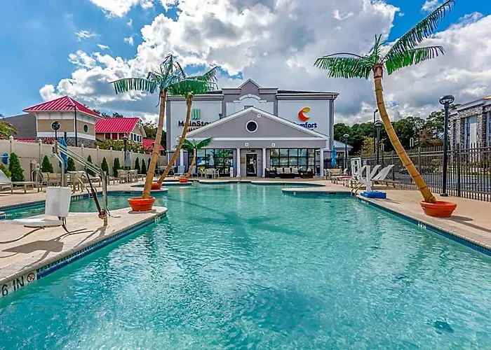 Mainstay Ocean West Hotel