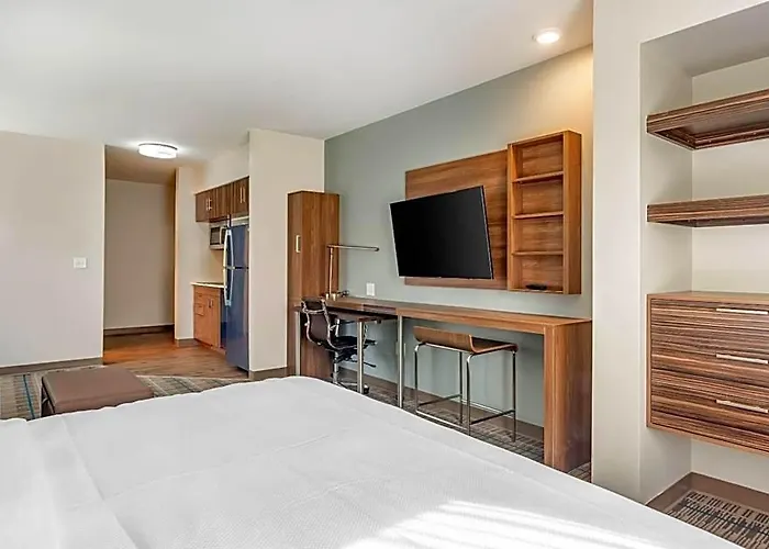 Mainstay Ocean West Hotel 2*